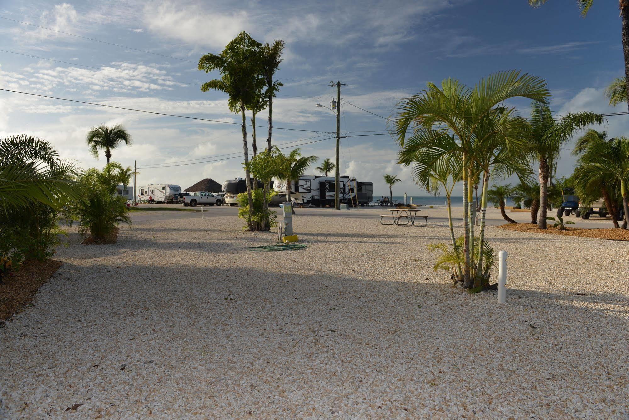Fiesta Key Rv Resort Premium Room 1 Layton Eksteriør billede